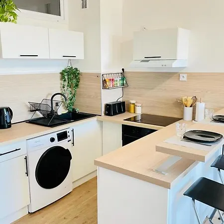 Holiday home Very Nice Studio Deco Close To Switzerland Annemasse